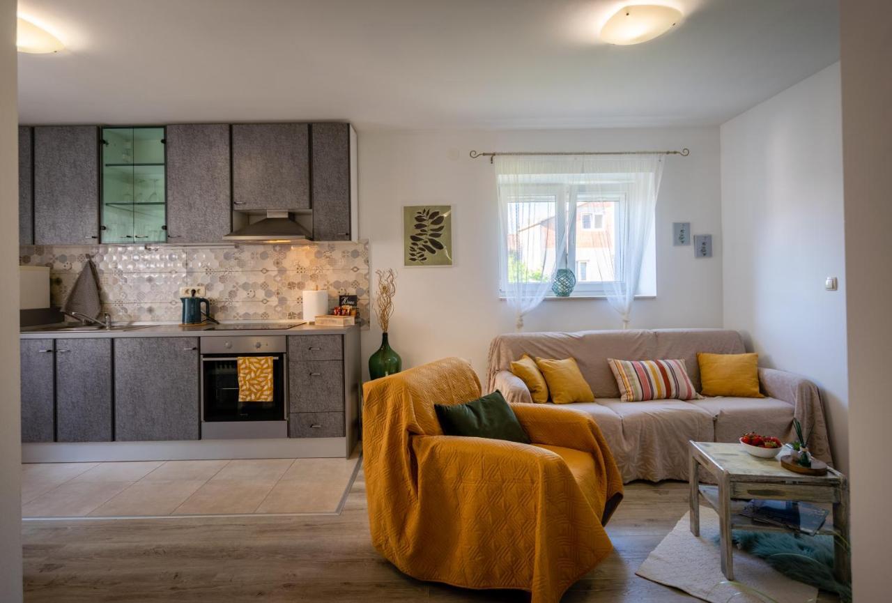 Apartman Tina Metković Zewnętrze zdjęcie