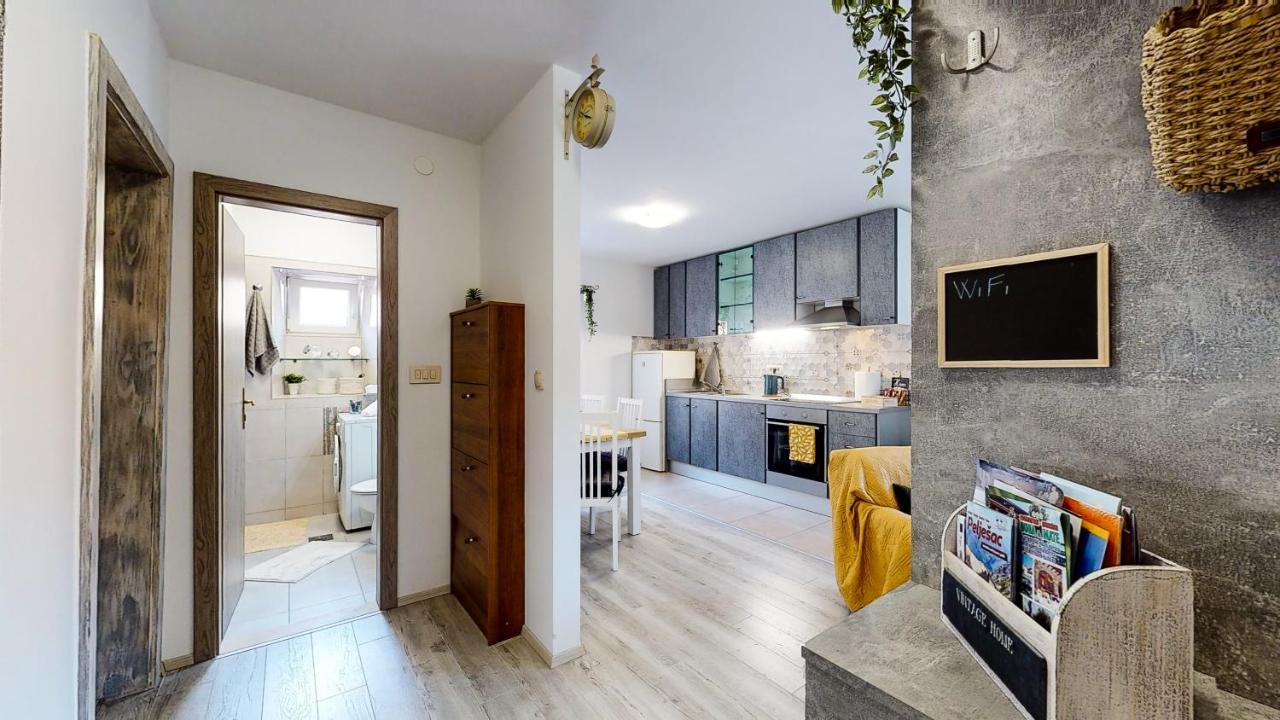 Apartman Tina Metković Zewnętrze zdjęcie