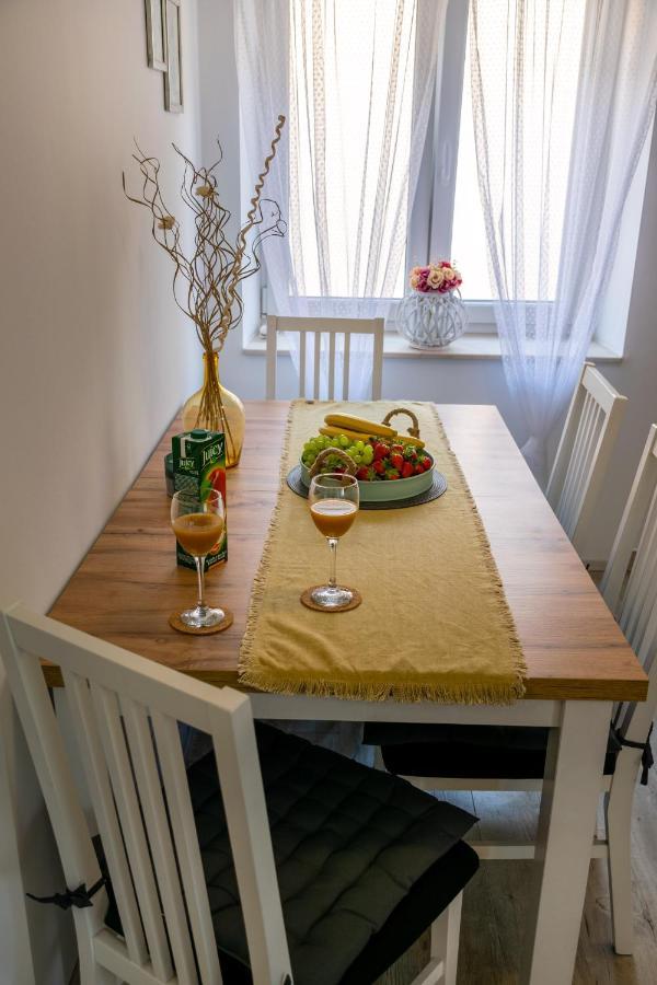 Apartman Tina Metković Zewnętrze zdjęcie